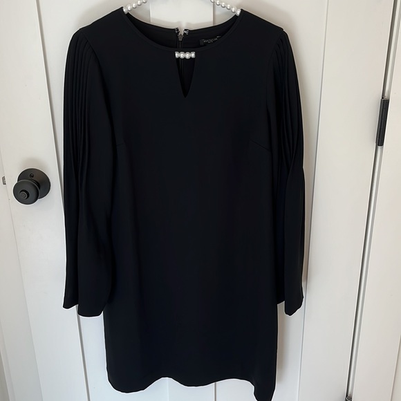 NWT Ann Taylor LIL Black Dress - Picture 5 of 6
